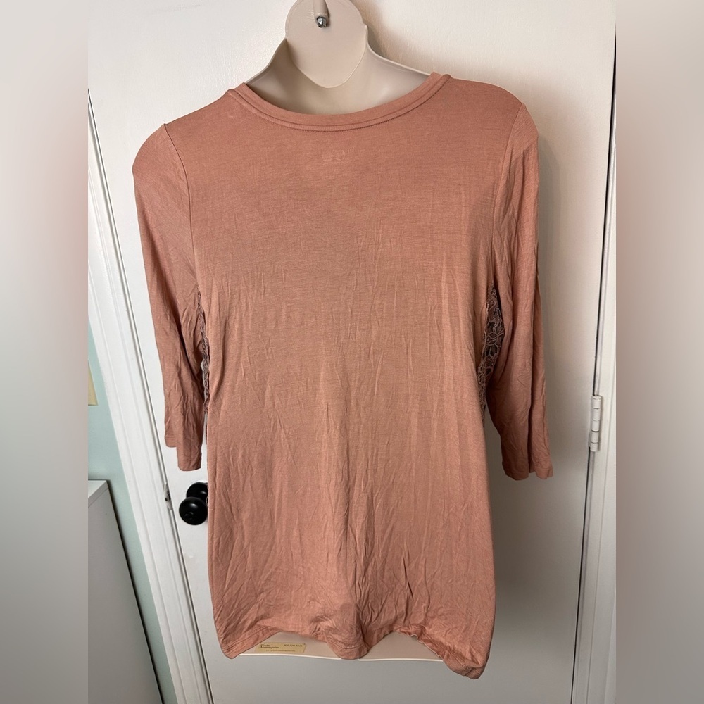 LOGO Peach long sleeve round neck soft and slightly sheer top Size XL #1617 - Picture 5 of 7